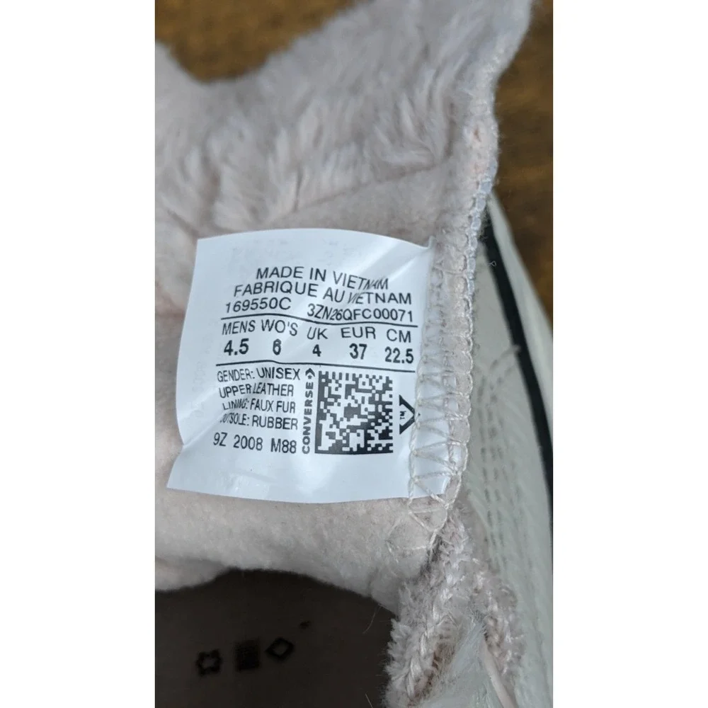 Converse Chuck Taylor Lugged Faux Fur Winter High Top EU 37 M4.5/W6‎